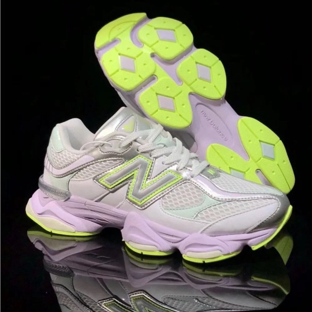 New Balance 9060 Silver/Purple Lifestyle Sneakers Size 7 Brand New LTD Edition - Picture 2 of 2